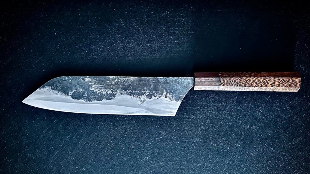 Tengu knives Messer Beispiel